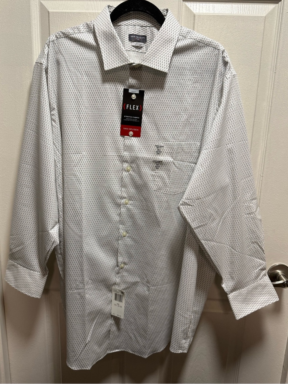 Van Heusen White Dress Shirt with Black Microdot Pattern Lead Big fit flex 2XL
